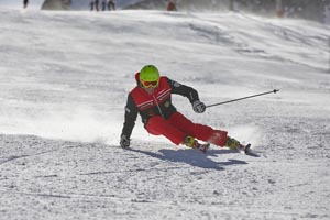 Ski instructor of Ski and Snowboard School Dolomites Rèba
