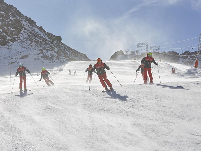 Ski instructors in Arabba